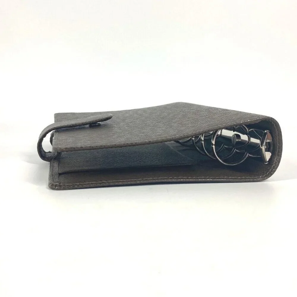 LOUIS VUITTON R20432 Taiga AgendaMM Stationery System Planner Notebook cover